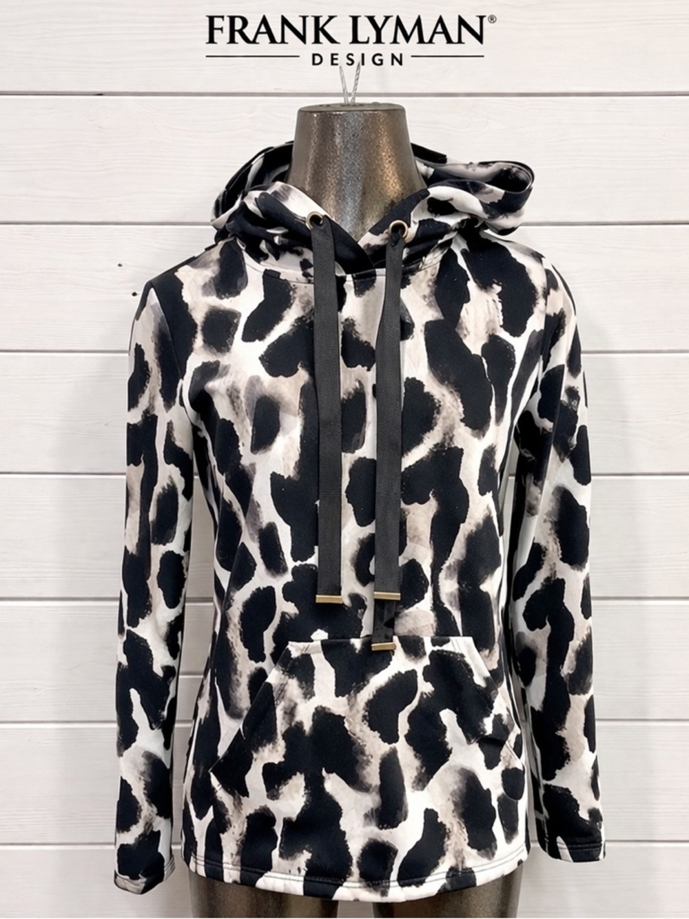 FRANK LYMAN WEEKEND – XS – Black & White Abstract Hoodie